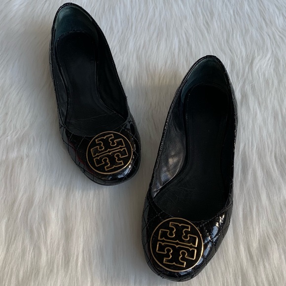 Tory Burch Shoes - Tory Burch Quinn Quilted Patent Ballerina Flats